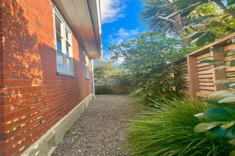 Photo of property in 12 Rodney Street, Northland, Wellington, 6012
