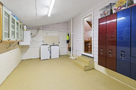 Photo of property in 12 Camrose Grove, Kingston, Wellington, 6021