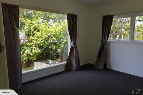 Photo of property in 51 Toroa Street, Torbay, Auckland, 0630