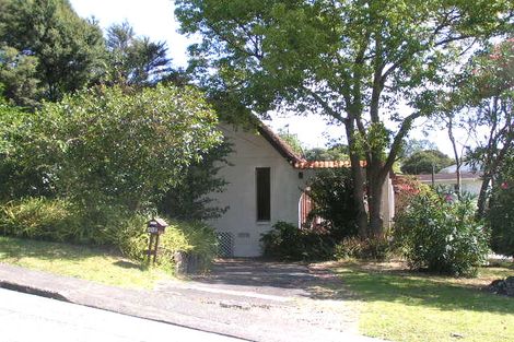 Photo of property in 2/26 Woodside Avenue, Northcote, Auckland, 0627