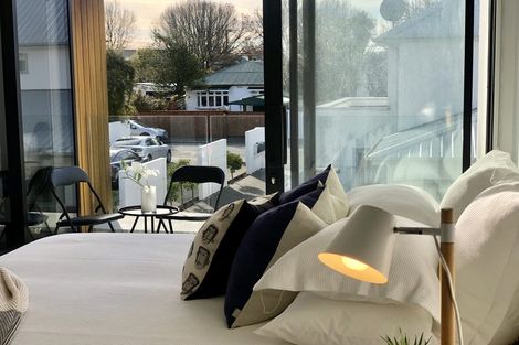 Photo of property in 138a Holly Road, St Albans, Christchurch, 8014