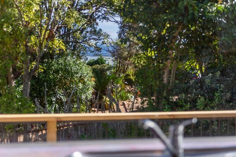 Photo of property in 2/31 Sispara Place, Beach Haven, Auckland, 0626