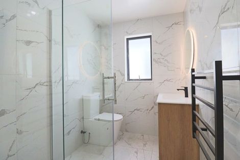 Photo of property in 11 John Gray Street, Papakura, 2110