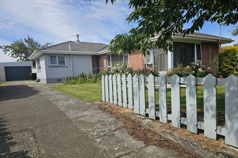 Photo of property in 57 Adamson Crescent, Glengarry, Invercargill, 9810