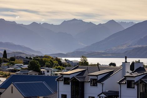 Photo of property in 79 Kings Drive, Wanaka, 9305