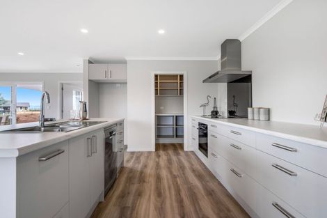 Photo of property in 32 Costello Drive, Ngatea, 3503