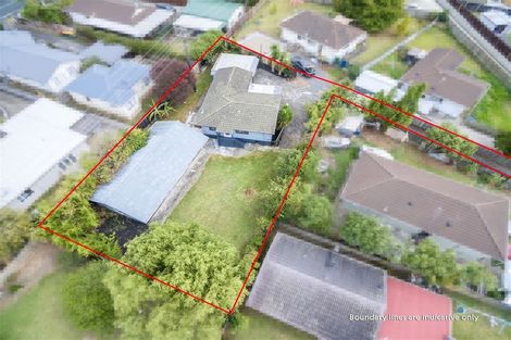 Photo of property in 30 Silverstone Place, Henderson, Auckland, 0612