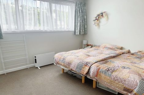 Photo of property in 60u2 Broderick Road, Johnsonville, Wellington, 6037