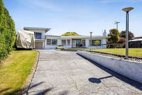 Photo of property in 161 South Road, Hawera, 4610