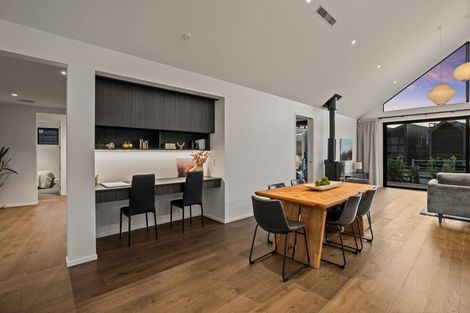 Photo of property in 10 Taurus Lane, Jacks Point, 9371
