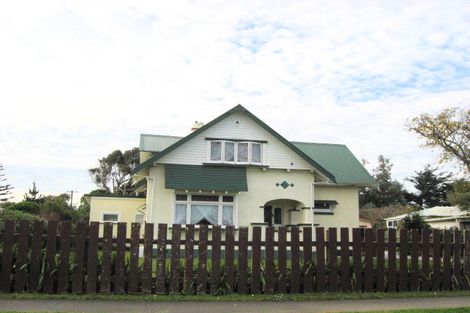 Photo of property in 64 Bignell Street, Gonville, Whanganui, 4501