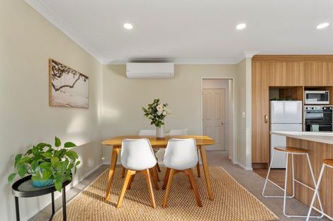 Photo of property in 1 Sutherland Avenue, Mount Maunganui, 3116