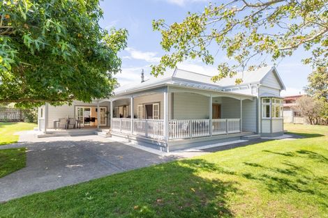 Photo of property in 43 Dale Road, Raumati South, Paraparaumu, 5032