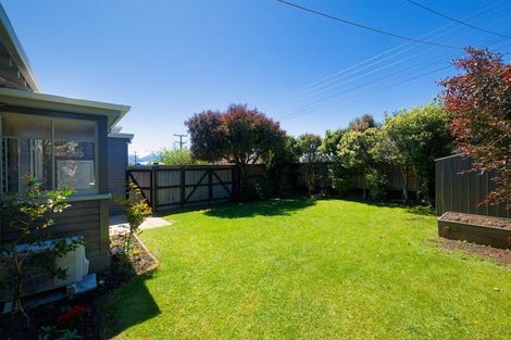 Photo of property in 56 Churchill Street, Kaikoura, 7300