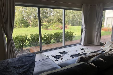 Photo of property in 3 Sinton Road, Hobsonville, Auckland, 0618