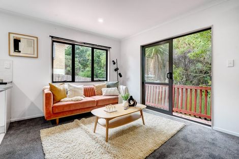 Photo of property in 17 Edgewood Way, Henderson, Auckland, 0612