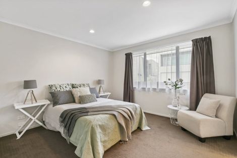 Photo of property in 1 The Palms, Rototuna, Hamilton, 3210