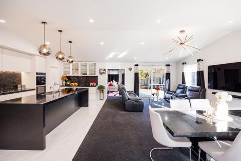 Photo of property in 9 Ivy Lane, Kelvin Grove, Palmerston North, 4414