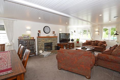 Photo of property in 956 Oneriri Road, Kaiwaka, 0573