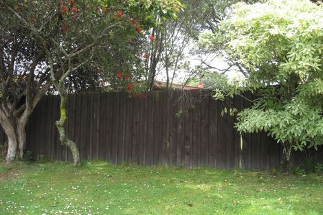 Photo of property in 16 Rosalind Road, Glenfield, Auckland, 0629