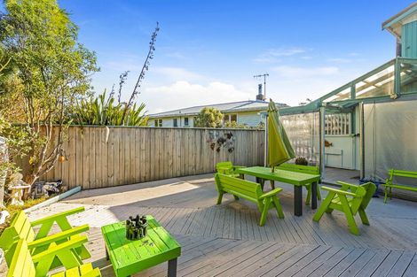 Photo of property in 110 Arawhata Road, Paraparaumu, 5032