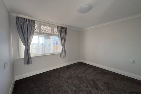 Photo of property in 36-38 Weraroa Road, Levin, 5510