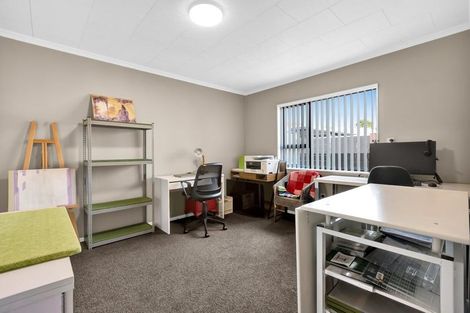 Photo of property in 3 Webster Street, Westown, New Plymouth, 4310