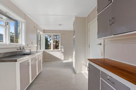 Photo of property in 37 Gregan Crescent, Burnside, Christchurch, 8053
