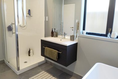 Photo of property in 25 Tamapahore Boulevard, Papamoa Beach, Papamoa, 3118