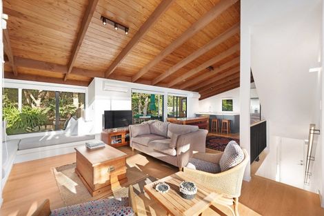 Photo of property in 14 Saint Anne Road, Waipu, 0582