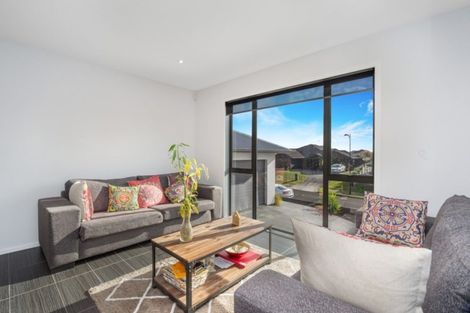 Photo of property in 13 Vantage Place, Flagstaff, Hamilton, 3210