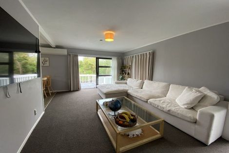 Photo of property in 94 Lancaster Road, Beach Haven, Auckland, 0626