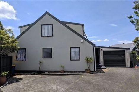Photo of property in 7 Fernbird Place, Massey, Auckland, 0614