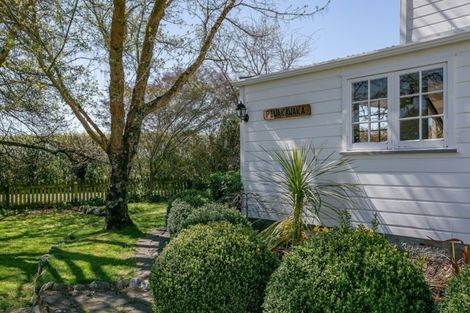 Photo of property in 1 Reading Street, Greytown, 5712