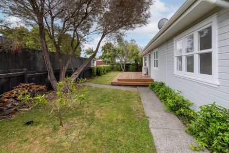 Photo of property in 74 Forest Hill Road, Henderson, Auckland, 0612