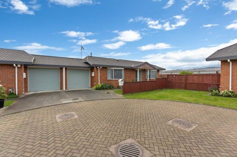 Photo of property in 6 Surrey Lane, Levin, 5510