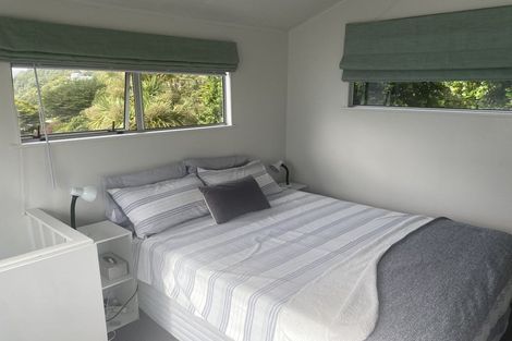 Photo of property in 1 Fettes Crescent, Seatoun, Wellington, 6022