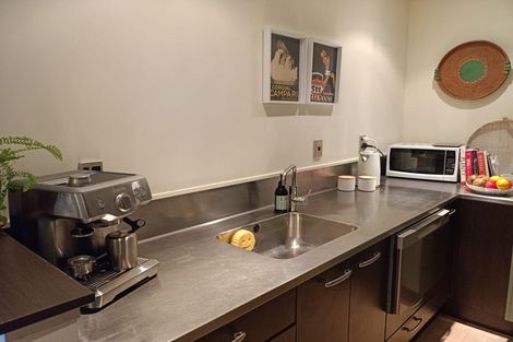 Photo of property in Orange House/land Equity, 20/182u Wakefield Street, Te Aro, Wellington, 6011