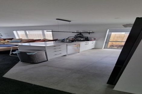 Photo of property in 21 Kutukutu Street, Takanini, 2112