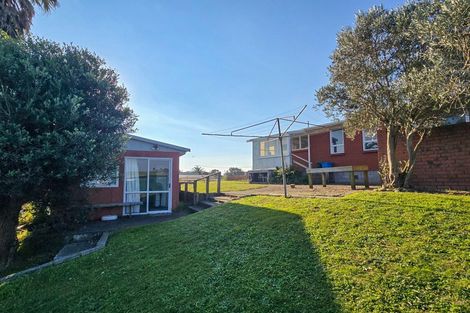 Photo of property in 32 Costello Crescent, Pukehina, Te Puke, 3189