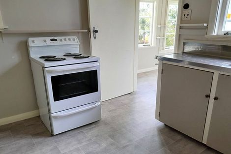 Photo of property in 46 Evans Road, Glen Eden, Auckland, 0602