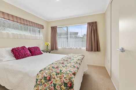 Photo of property in Redwood Village, 42/42 Main Road, Tawa, Wellington, 5028