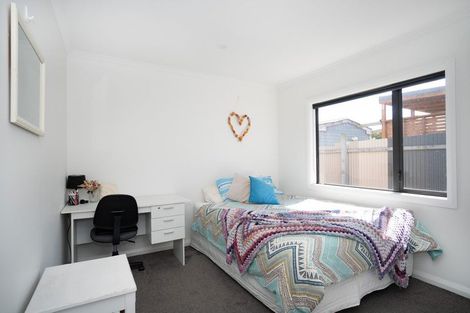 Photo of property in 24a Keith Street, Roslyn, Palmerston North, 4414