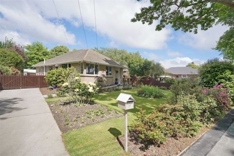 Photo of property in 37 Guildford Street, Burnside, Christchurch, 8053