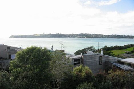 Photo of property in 23a Melandra Road, Stanmore Bay, Whangaparaoa, 0932
