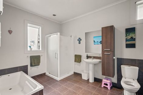 Photo of property in 8 Melbourne Street, Windsor, Invercargill, 9810