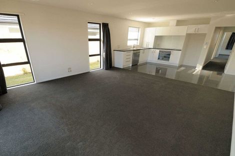 Photo of property in 15 Packard Crescent, Halswell, Christchurch, 8025