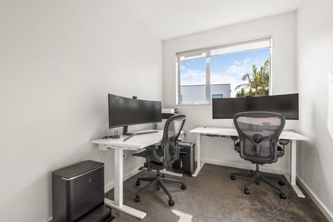 Photo of property in 17a Waitemata Road, Hauraki, Auckland, 0622