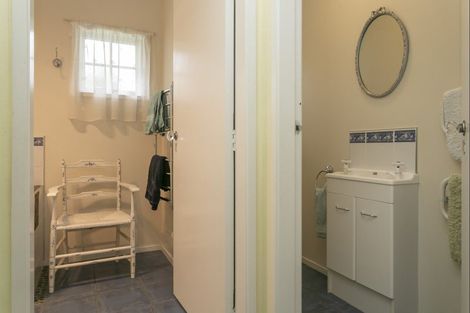 Photo of property in 31 Kotare Street, Hilltop, Taupo, 3330