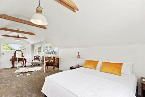 Photo of property in 20 Hebe Place, Birkenhead, Auckland, 0626